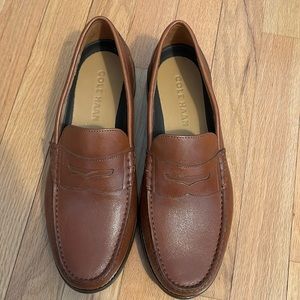 NWOT Cole Haan men’s shoes size 8M